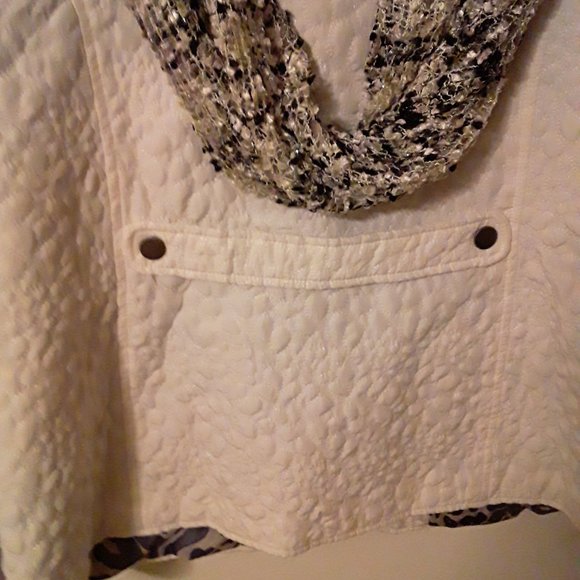 Chico's Ivory White Jacket Sz. 2 Not Worn! - Picture 7 of 8